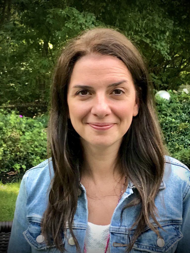 Alyssa Graye, Board Certified Registered Art Therapist